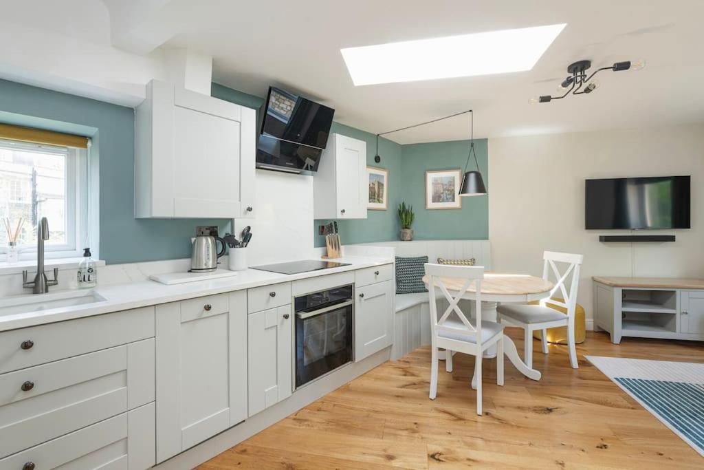 The Park Street Mews - With Parking Apartment Bath Exterior photo