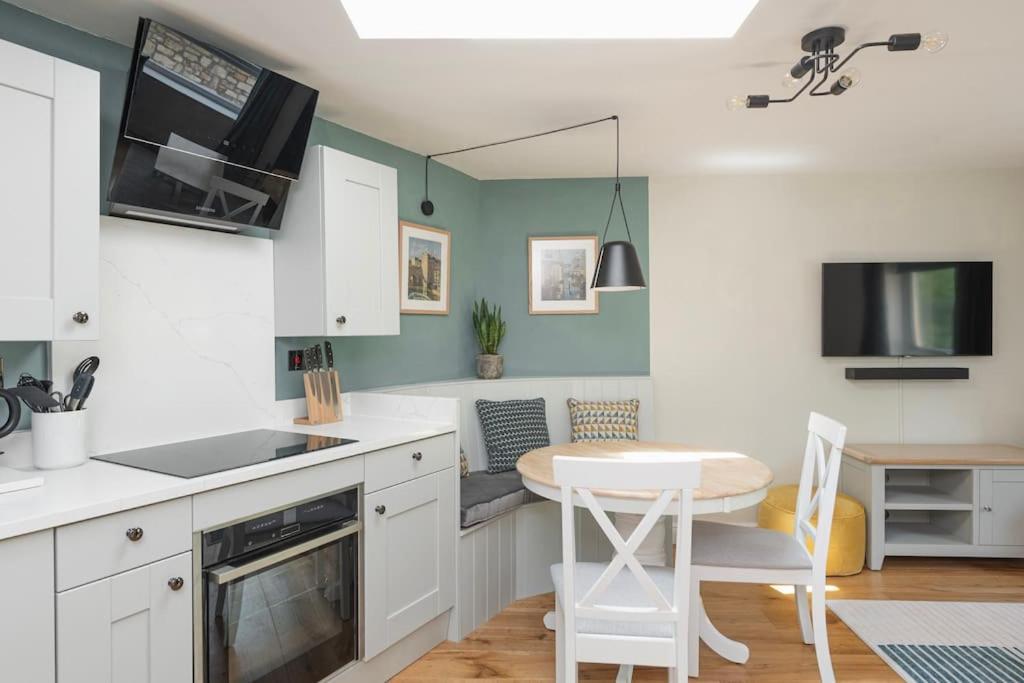 The Park Street Mews - With Parking Apartment Bath Exterior photo